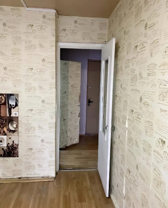 Przekształcone studio: elegancki i sprytny remont!
