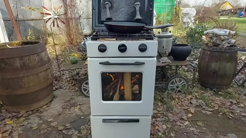 Odkryłem, dlaczego mój sąsiad nie wyrzucił starego pieca — i teraz sam chcę taki mieć w swoim ogrodzie